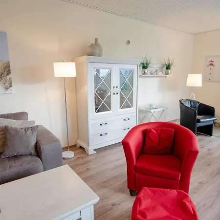 Holiday home Jordsand Schausende